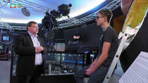 Technika: První člověk na Měsíci