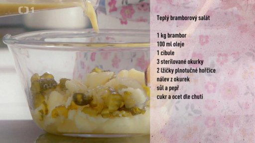 Teplý bramborový salát a Masové válečky ve slanině