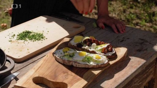 Křepelčí vajíčka na topince