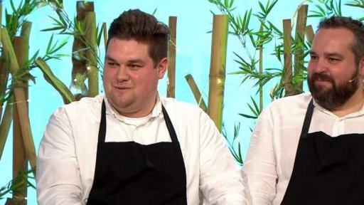 Anketa + pozvánky a vánoční přání