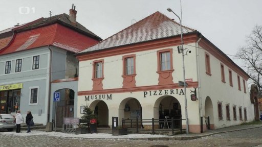 Kostelec nad Černými lesy