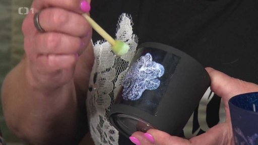 Dekorace duhovou barvou