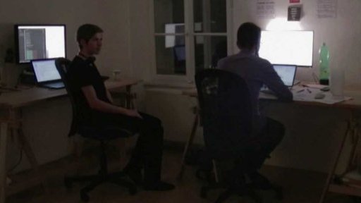 Techsquat (r. Tereza Bernátková, 35 min., 2015)