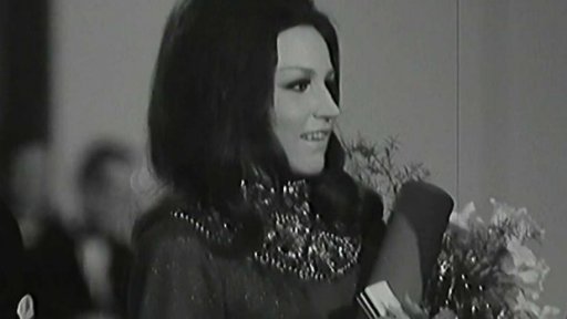 Alexander Dubček mezi populárními zpěváky - Marta Kubišová