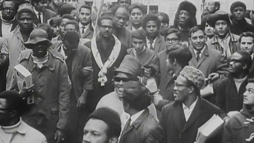 Demonstrace v Bonnu a Londýně proti Wilsonovi