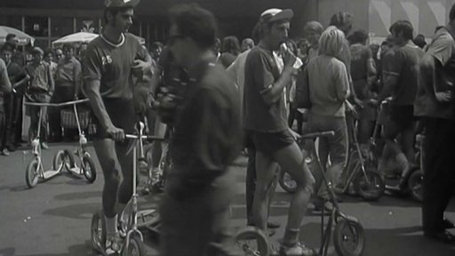 Na koloběžkách do Paříže