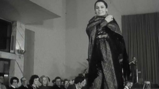 Moskevské manekýnky předvedly v našich městech kolekci sovětské módy