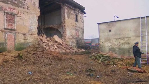 Zřícení zdi v zámeckém areálu Zákupy