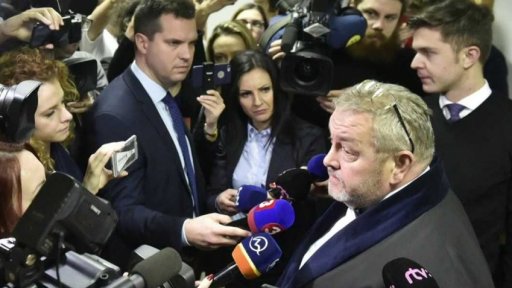 Bezpečnostní opatření u soudu