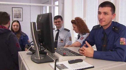 Vězeňské službě chybí dozorci a strážní