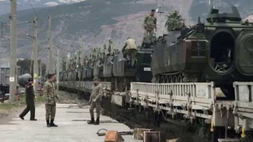 Sestřelený vrtulník na severu Sýrie