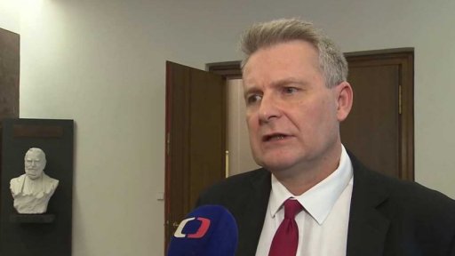 Sněmovna vybere ombudsmana ze tří kandidátů