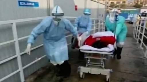 Nákaza koronavirem mezi zdravotníky