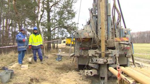 Dvacet sedm nových vrtů vzniká poblíž polských hranic