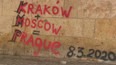 Graffiti na Karlově mostě