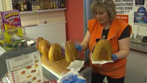 Zásobování obchodů s jídlem