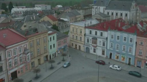 Potlesk z uzavřených lokalit