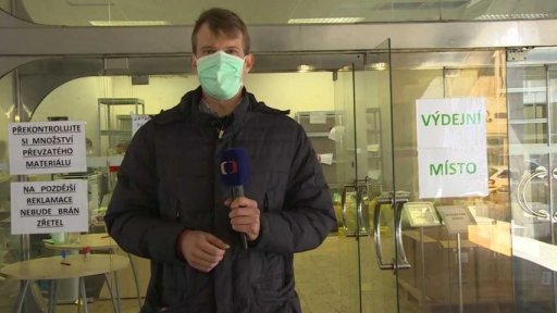 Dodávky roušek a respirátorů zdravotníkům