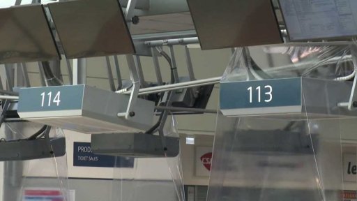 Žádné pravidelné linky z pražského letiště