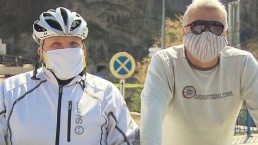 Vliv teplého počasí na dodržování opatření