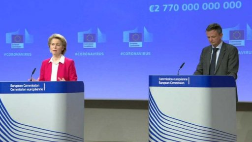 Šéfka EK chválí Česko za solidaritu