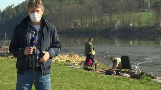 Lidé u přehrad a rybníků