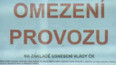Potíže nákupních center a obchodů uvnitř