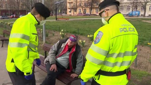 Povinné zakrývání obličeje