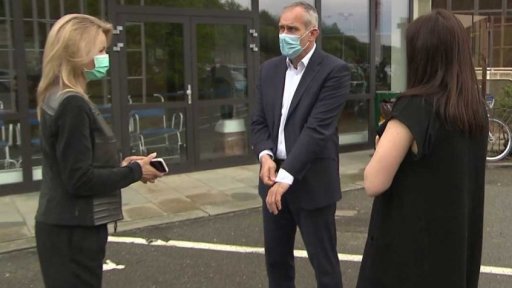 Odměny pro zdravotníky v první linii