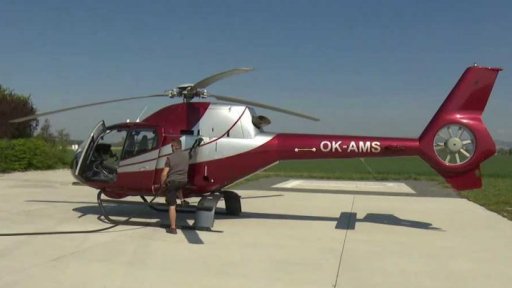 Stý let dobrovolných pilotů s pomůckami