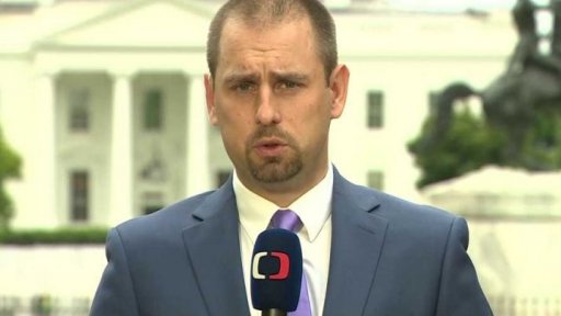 Trump opustil izolaci