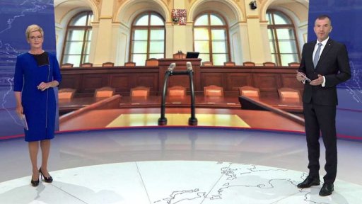 Parlament o zákonech ke koronaviru