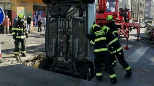 Kuriózní nehoda v Praze