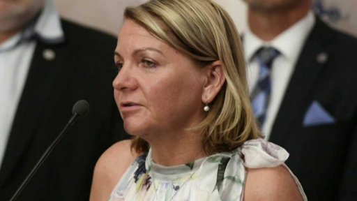 Žádost o vydání senátorky