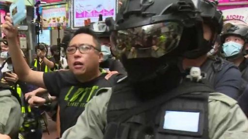 Obyvatelé Hongkongu znovu v ulicích