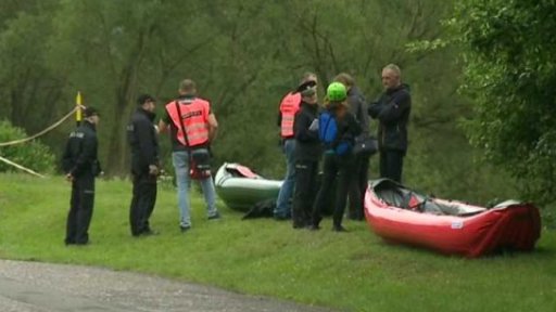 Záchrana vodáků na Vsetínsku