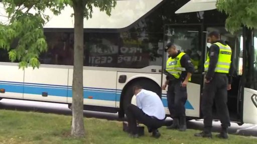 Kontrola zájezdového autobusu