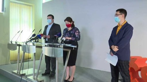 Vládní spory o rušení superhrubé mzdy