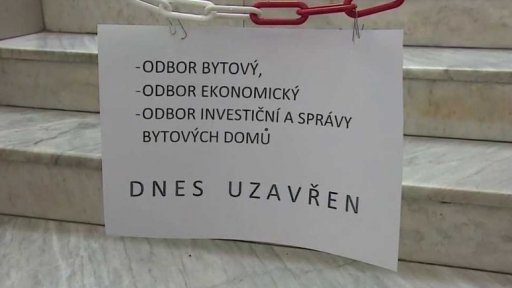 Razie na radnici Brna-střed