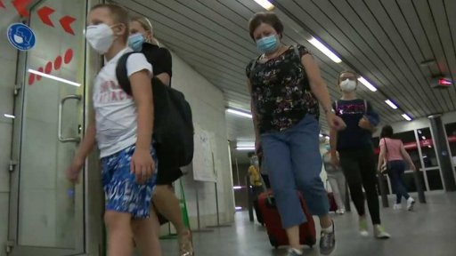 Povinné roušky v MHD