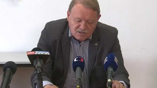 Zdravotnické odbory žádají růst platů