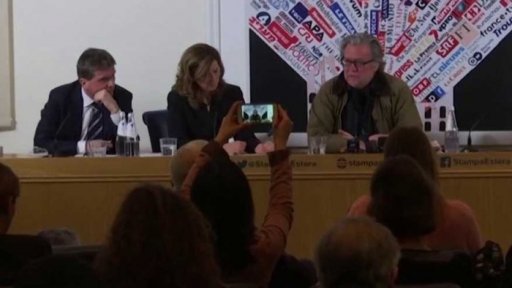 Bývalý Trumpův poradce Bannon zatčen