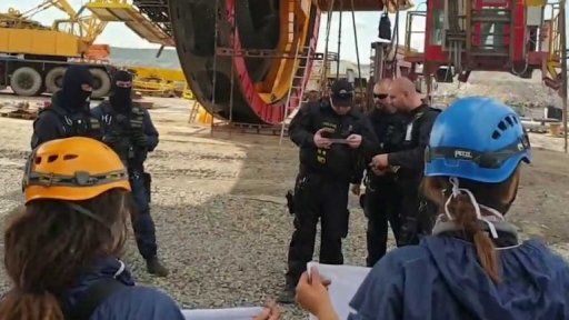 Protest na rypadle skončil