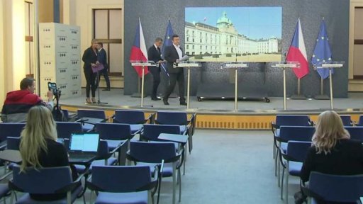 Koronavirová epidemie plní kapacity nemocnic