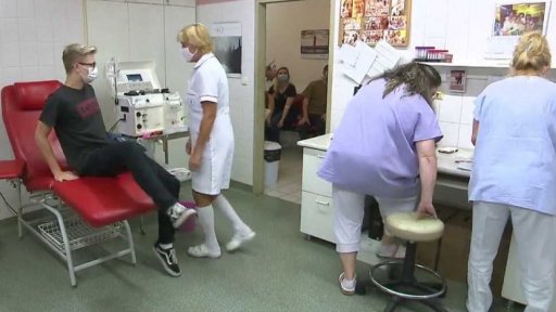 Krevní plazma od vyléčených s covidem-19