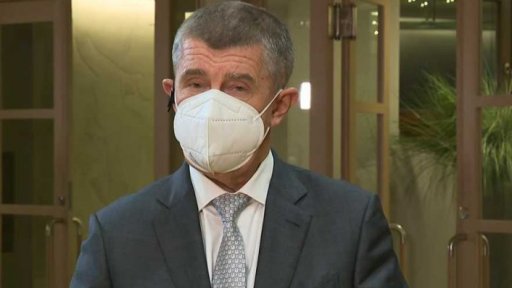 Vláda zpřísnila opatření v Česku