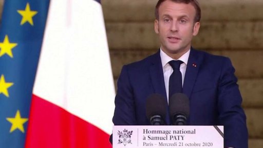 Pieta za zavražděného učitele