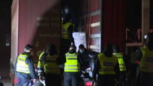 Kontroly kvůli migrantům