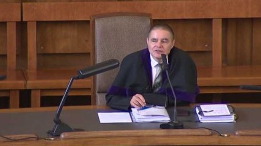 Obvinění soudce z korupce