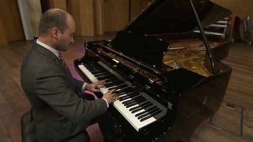 Eso mezi klavíry v Ostravě